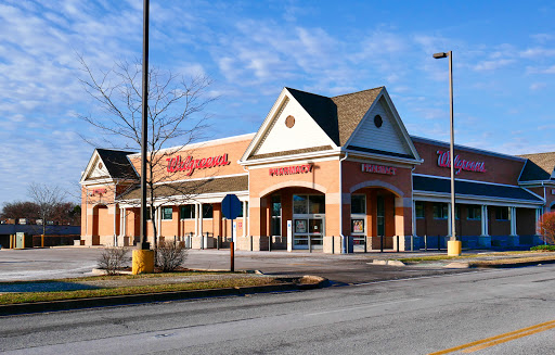 Walgreens, 189 W Northwest Hwy, Barrington, IL 60010, USA, 