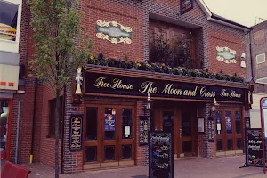 The Moon and Cross - JD Wetherspoon image