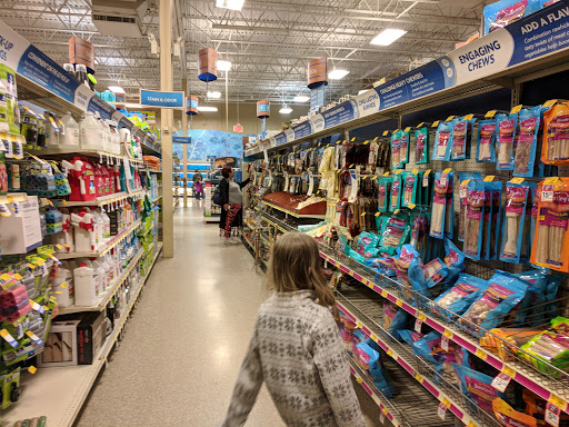 Pet Supply Store «PetSmart», reviews and photos, 5001 Sergeant Rd, Sioux City, IA 51106, USA