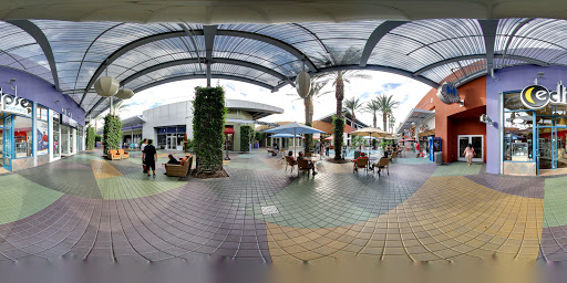 Optician «Eclipse Eyewear Sunglasss + Optical @ Tempe Market Place», reviews and photos, 2000 E Rio Salado Pkwy, Tempe, AZ 85281, USA