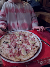 Pizza du Restaurant de spécialités alsaciennes Auberge du Vieux Mulhouse - n°11