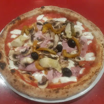 Pizza du Pizzeria Il Vesuvio à Gex - n°9