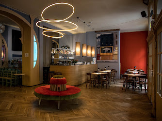 SCHAUWALD Bar & Café