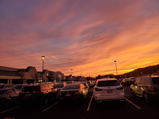 Shopping Mall «Watchung Square Mall», reviews and photos, 1515 US-22, Watchung, NJ 07069, USA