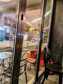 Atmosphère du Restaurant français Le Borromée à Paris - n°6