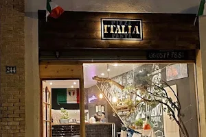 Pizzeria italia image