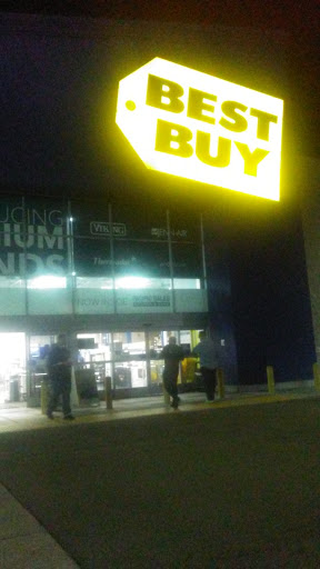 Electronics Store «Best Buy», reviews and photos, 2300 N Rose Ave, Oxnard, CA 93036, USA