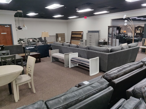 Furniture Store «Mor Furniture for Less», reviews and photos, 5156 N Blackstone Ave, Fresno, CA 93710, USA