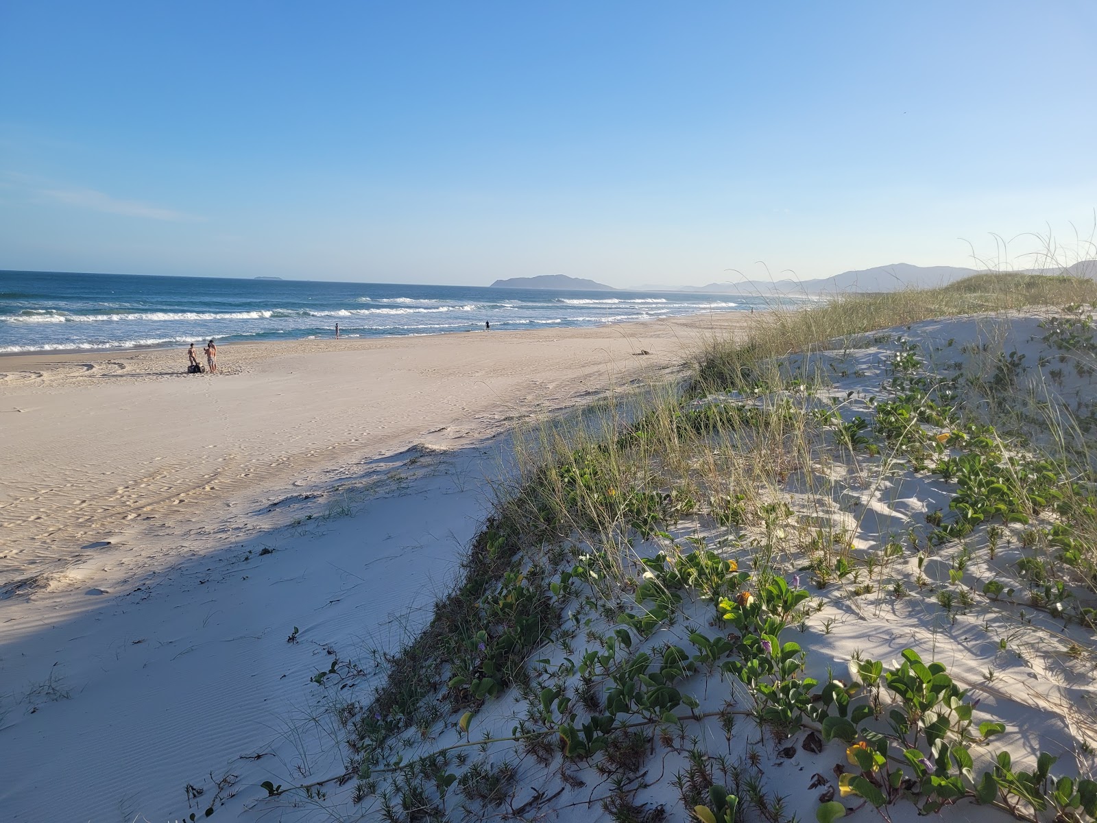 Fotografija Praia do Moiambique podprto z obalami