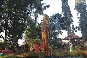 Gandhi Public Park image