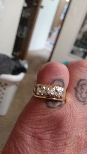 Pawn Shop «G & H Pawn Jewelry & Loan», reviews and photos, 9701 Evergreen Way, Everett, WA 98204, USA