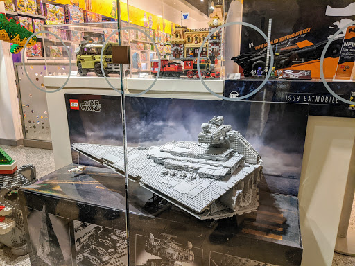 Toy Store «The LEGO Store», reviews and photos, 835 N Michigan Ave #3000, Chicago, IL 60611, USA