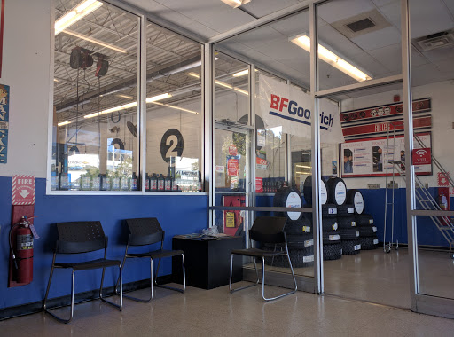 Auto Parts Store «Pep Boys Auto Parts & Service», reviews and photos, 2220 W International Speedway Blvd, Daytona Beach, FL 32114, USA