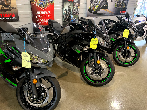 Motor Scooter Dealer «Sportland Motorsports BMW Motorcycles of Urbana», reviews and photos, 1602 N Lincoln Ave, Urbana, IL 61801, USA