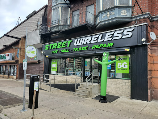Street Wireless