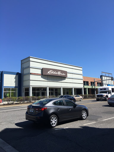 Eddie Bauer Outlet, 2121 Atlantic Ave, Atlantic City, NJ 08401, USA, 