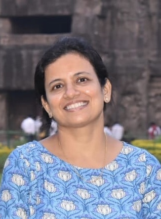 Dr. Neelu Desai - Child Neurologist in Mumbai, Consultant Pediatric Neurologist at PD Hinduja Hospital Mumbai