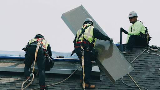 Roofing Contractor «JR & Co. Roofing Contractors», reviews and photos, 1142 Clay St, North Kansas City, MO 64116, USA