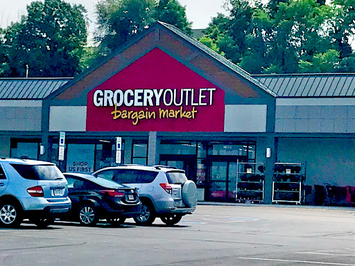 Grocery Store «Grocery Outlet Bargain Market», reviews and photos, 1244 Greensprings Dr, York, PA 17402, USA
