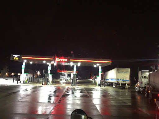 Convenience Store «Kwik Trip #854», reviews and photos, 520 N Reform St, Norwood Young America, MN 55368, USA