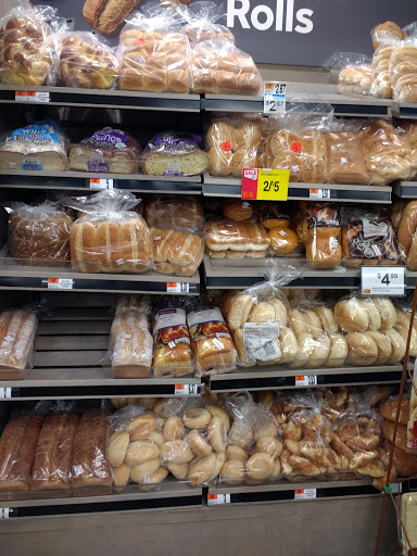 Grocery Store «Stop & Shop», reviews and photos, 44 Fenn Rd, Newington, CT 06111, USA