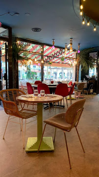 Atmosphère du Restaurant italien VENICE - Californian Trattoria à Saint-Maur-des-Fossés - n°11