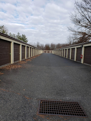 Self-Storage Facility «Axis Self Storage», reviews and photos, 113 E Mill St, Quakertown, PA 18951, USA