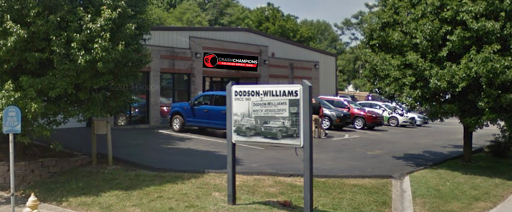 Auto Body Shop «Dodson-Williams Auto Body», reviews and photos, 502 W Walnut St, Springfield, MO 65806, USA