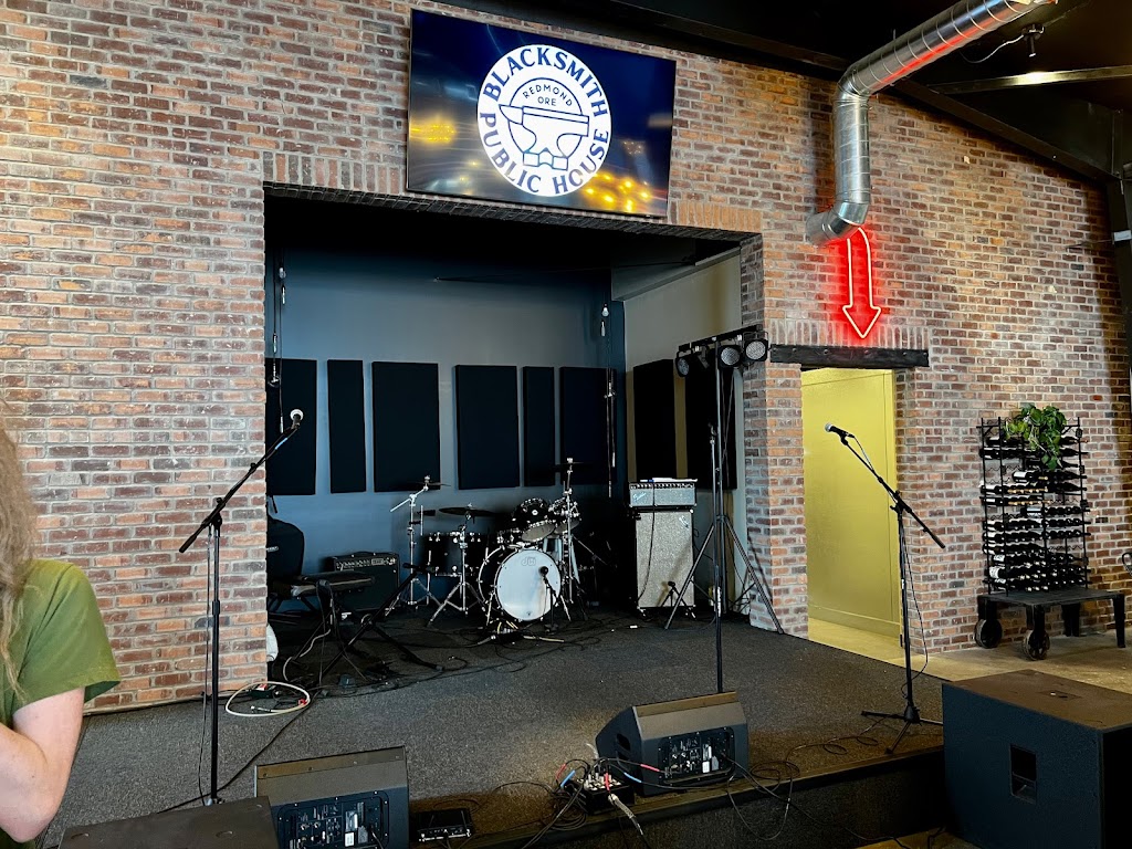 Blacksmith Public House 97756