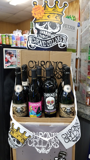 Rockland liquors, 347 Market St, Rockland, MA 02370, USA, 