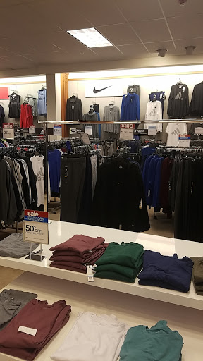 Department Store «Belk», reviews and photos, 1581 Rio Rd E, Charlottesville, VA 22901, USA