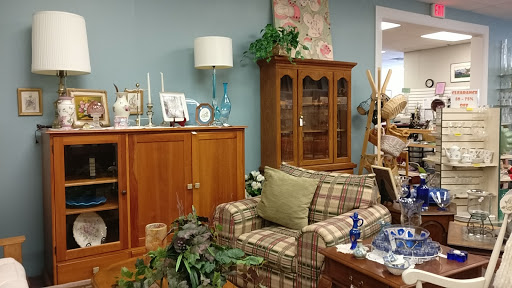 Thrift Store «Treasures Thrift Store», reviews and photos, 82 Worcester St, North Grafton, MA 01536, USA