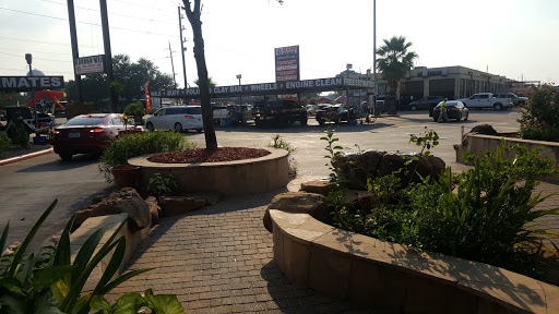 Car Wash «Dr Gleem Car Wash & Lube», reviews and photos, 14610 TX-249, Houston, TX 77086, USA