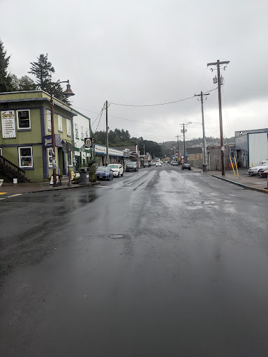 Pet Store «Bowwow Meow», reviews and photos, 456 SW Bay Blvd, Newport, OR 97365, USA