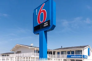 Motel 6 Fort Worth, TX - North image