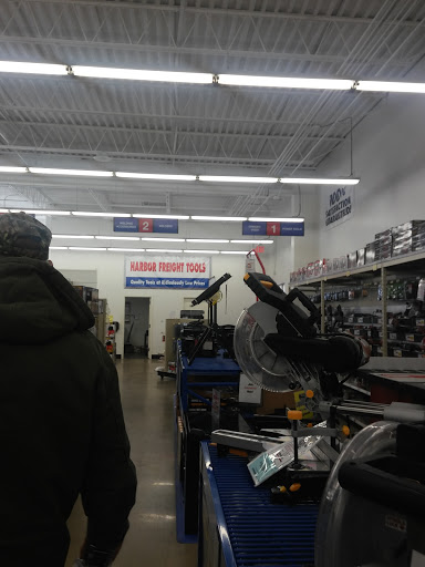 Hardware Store «Harbor freight tools», reviews and photos, 2600 E Main St, Plainfield, IN 46168, USA