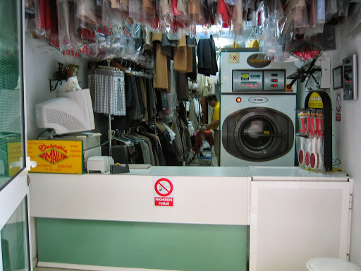 Tintorería y Lavandería Amalla