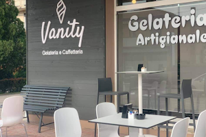 Gelateria e caffetteria vanity image