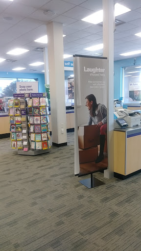 Print Shop «FedEx Office Print & Ship Center», reviews and photos, 2330 N Hwy 67, Florissant, MO 63033, USA