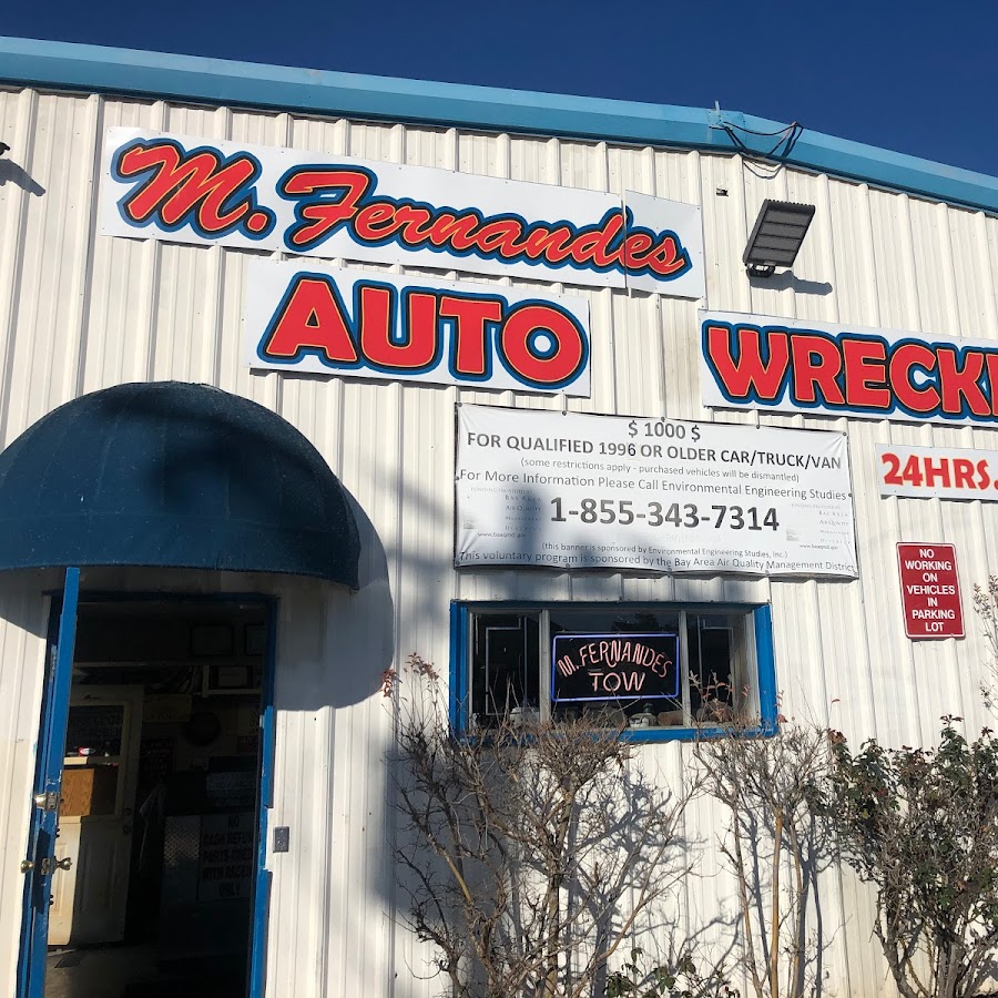 Fernandes Auto Wrecking & Towing Inc