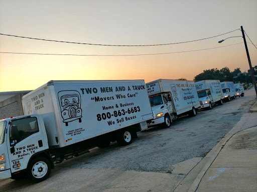 Moving and Storage Service «Two Men and a Truck», reviews and photos, 1204 Griffin St W, Dallas, TX 75215, USA