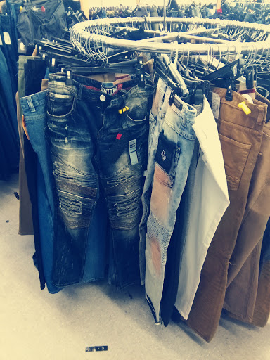 Discount Store «Factory 2-U», reviews and photos, 699 Lewelling Blvd, San Leandro, CA 94579, USA