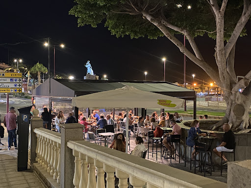 Muelle Viejo Lounge Café en Puerto del Rosario