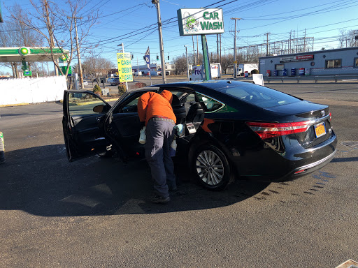 Car Wash «109 Car Wash & Detail Center», reviews and photos, 1007 Fulton St, Farmingdale, NY 11735, USA