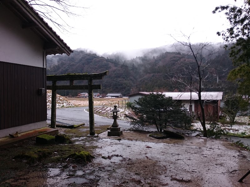 大父神社