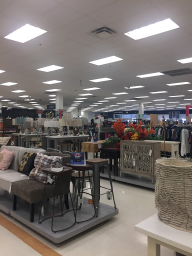 Department Store «Marshalls», reviews and photos, 2383 Maple Rd, Williamsville, NY 14221, USA