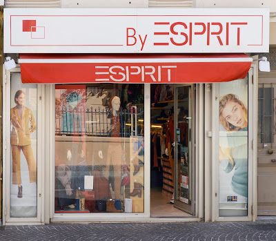 By Esprit à Sanary-sur-Mer