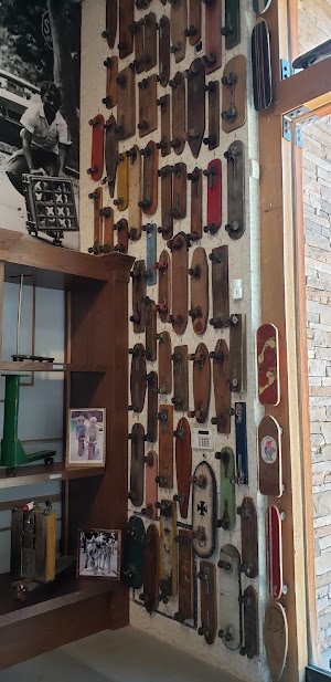 Skateboarding Hall of Fame Skate U - photo 61