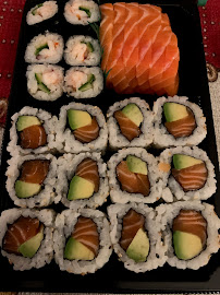 Plats et boissons du Restaurant de sushis Sayto Sushi Saint Victoret - n°13