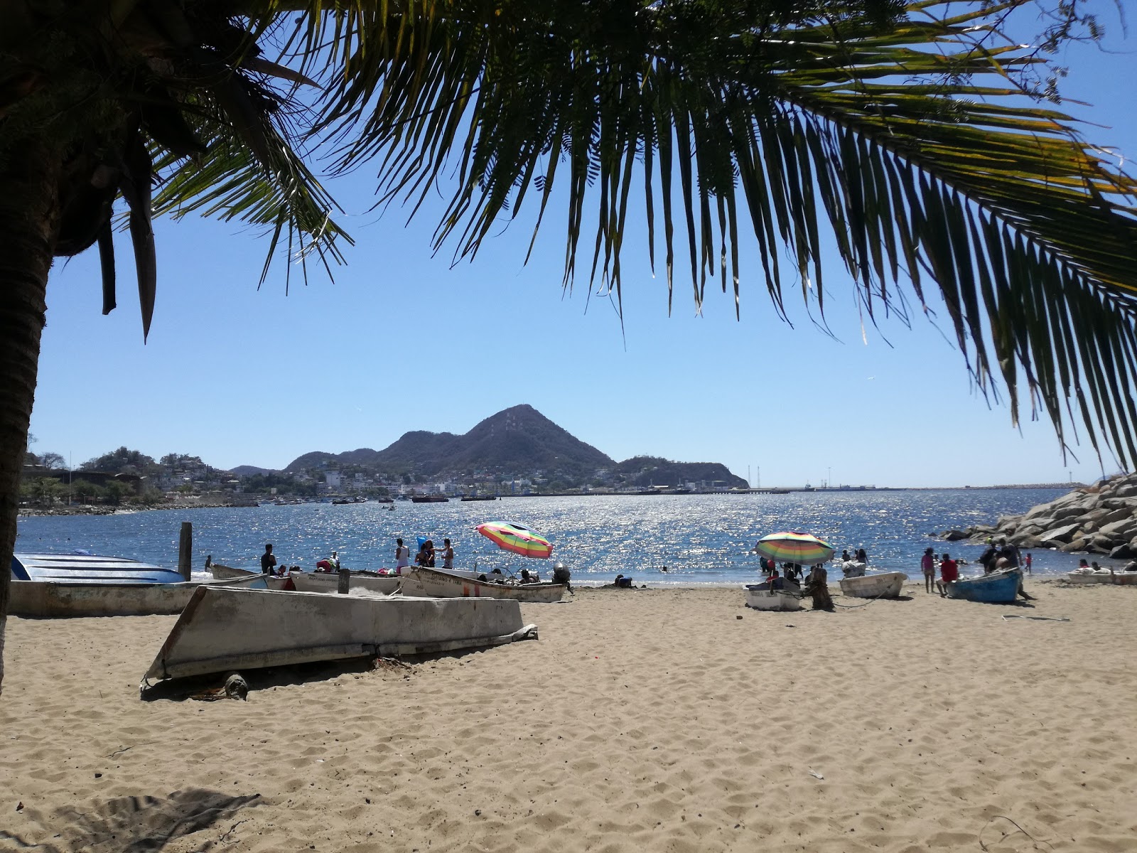 Photo de Playa San Pedrito et le règlement